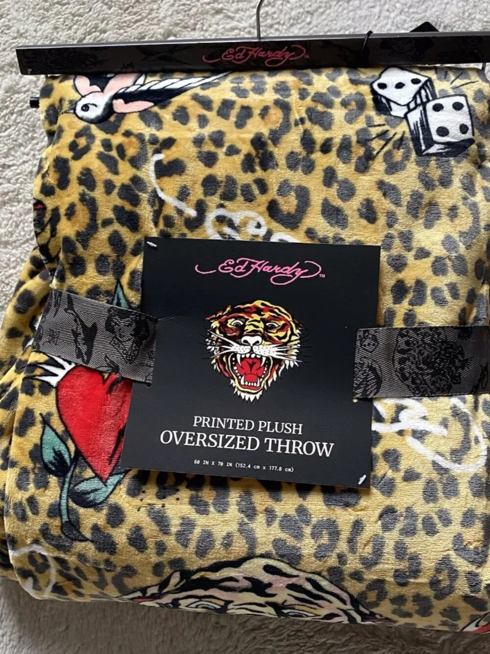 Ed Hardy Animal‎ Print Plush Oversized Throw Blanket Tiger Heart  Bird Dice NEW